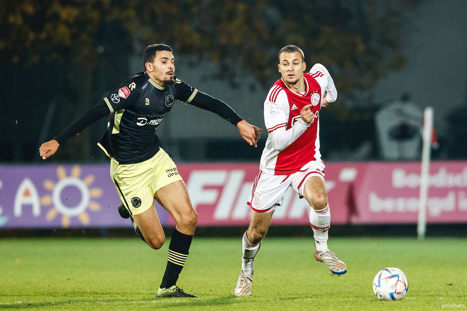 Milovanović blikt terug op mooie periode: 'Bij Ajax veel geleerd als speler en als mens'