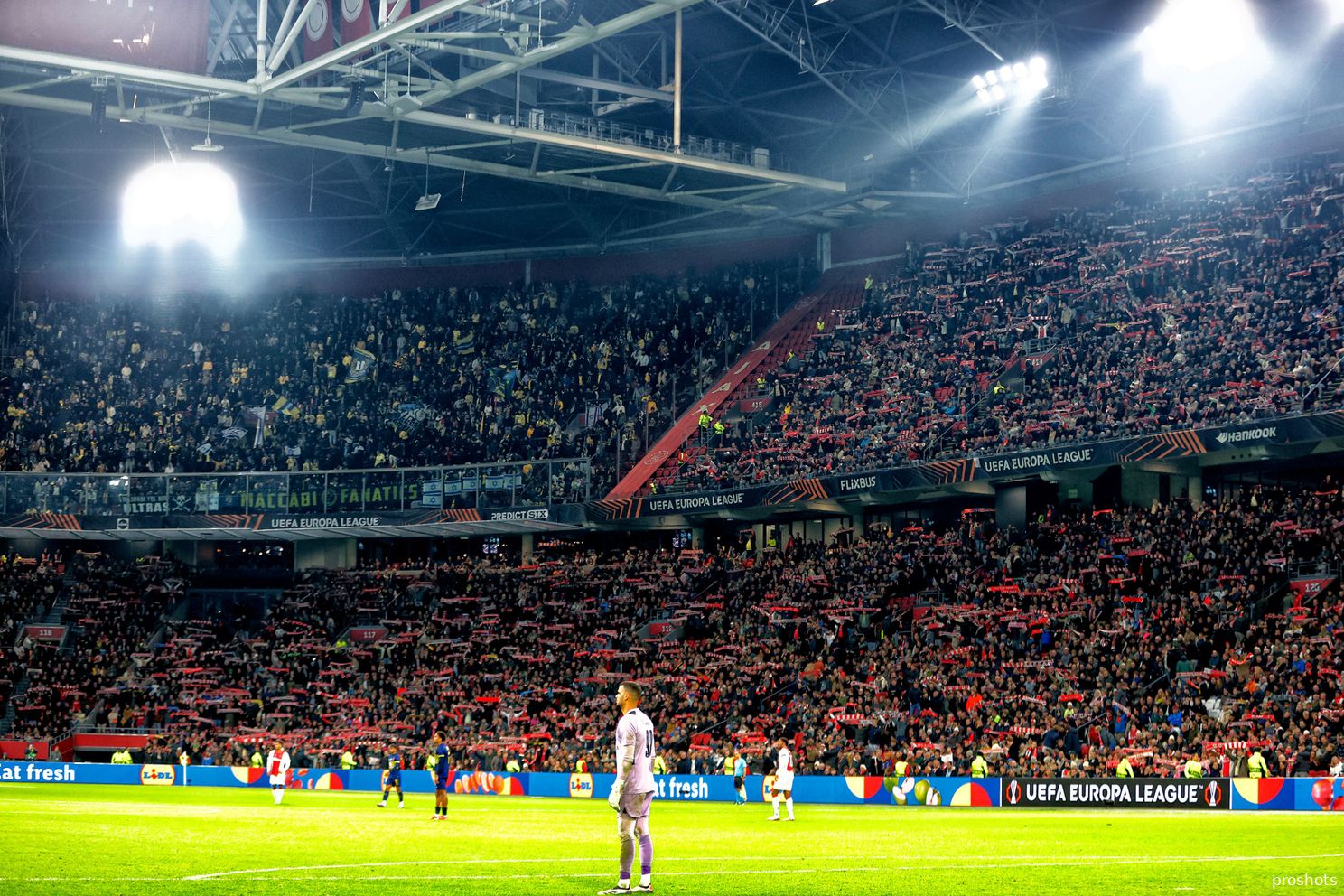 Amsterdam overwoog verbod op duel Ajax met Maccabi na incidenten met fans en taxichauffeurs