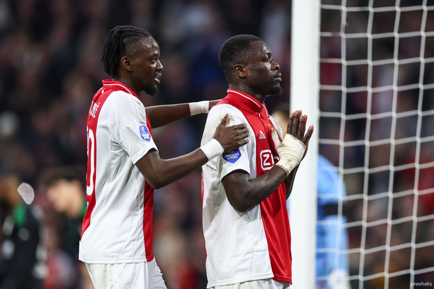 ajax pec zwolle bertrand traore brian brobbey 24 25