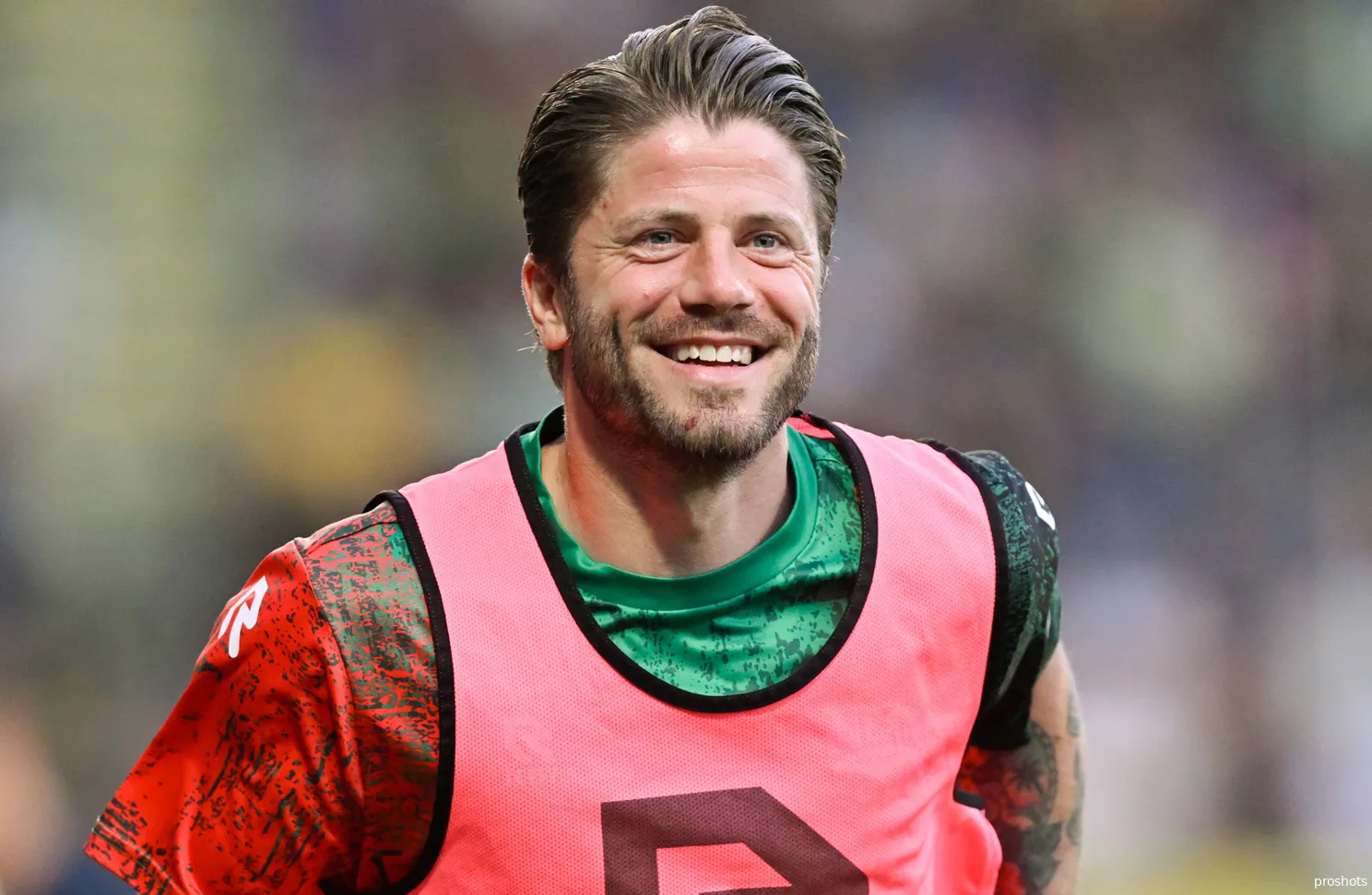 lasse schone nec