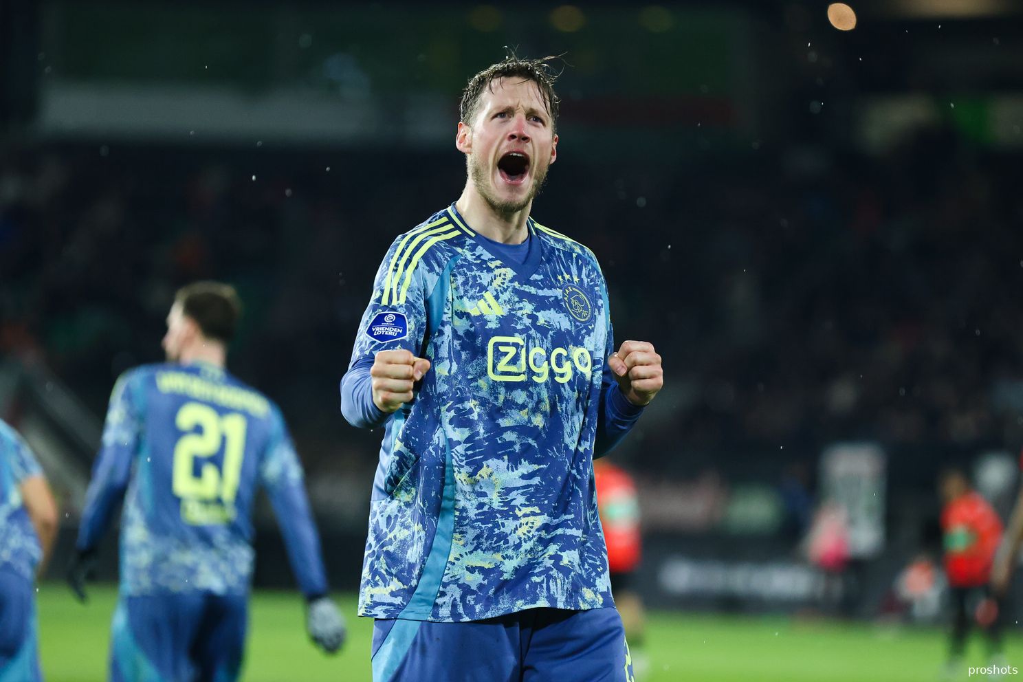 wout weghorst nec ajax 24 25