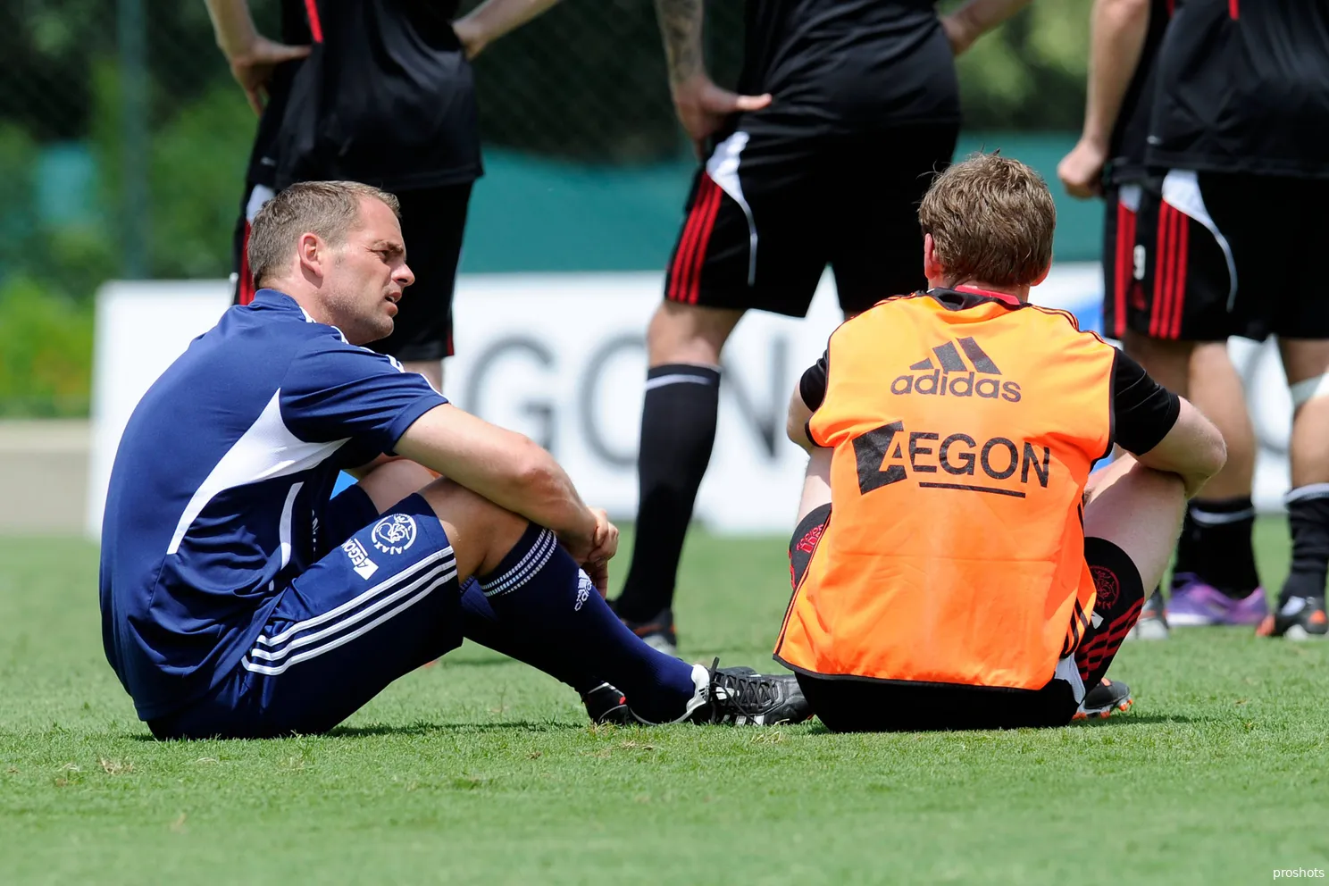 De Boer sprak met Vertonghen over Piqué: 'Gaf mij het gevoel dat ik op dat niveau kon spelen'