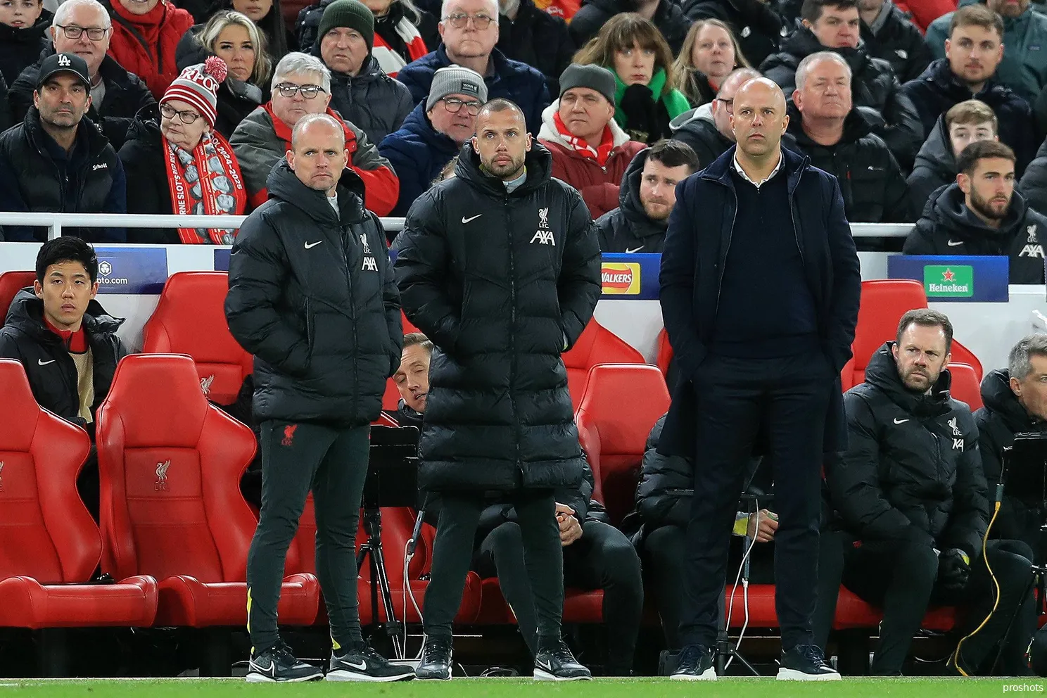 'Heitinga voorbestemd om ooit terug te keren naar Ajax, maar Liverpool laat hem voorlopig niet gaan'