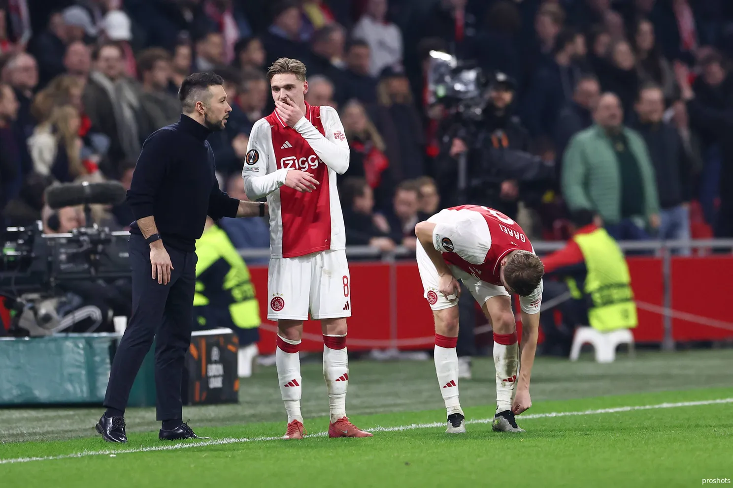 Taylor zag Ajax niet overpresteren: 'We zijn gewoon een heel goed team'