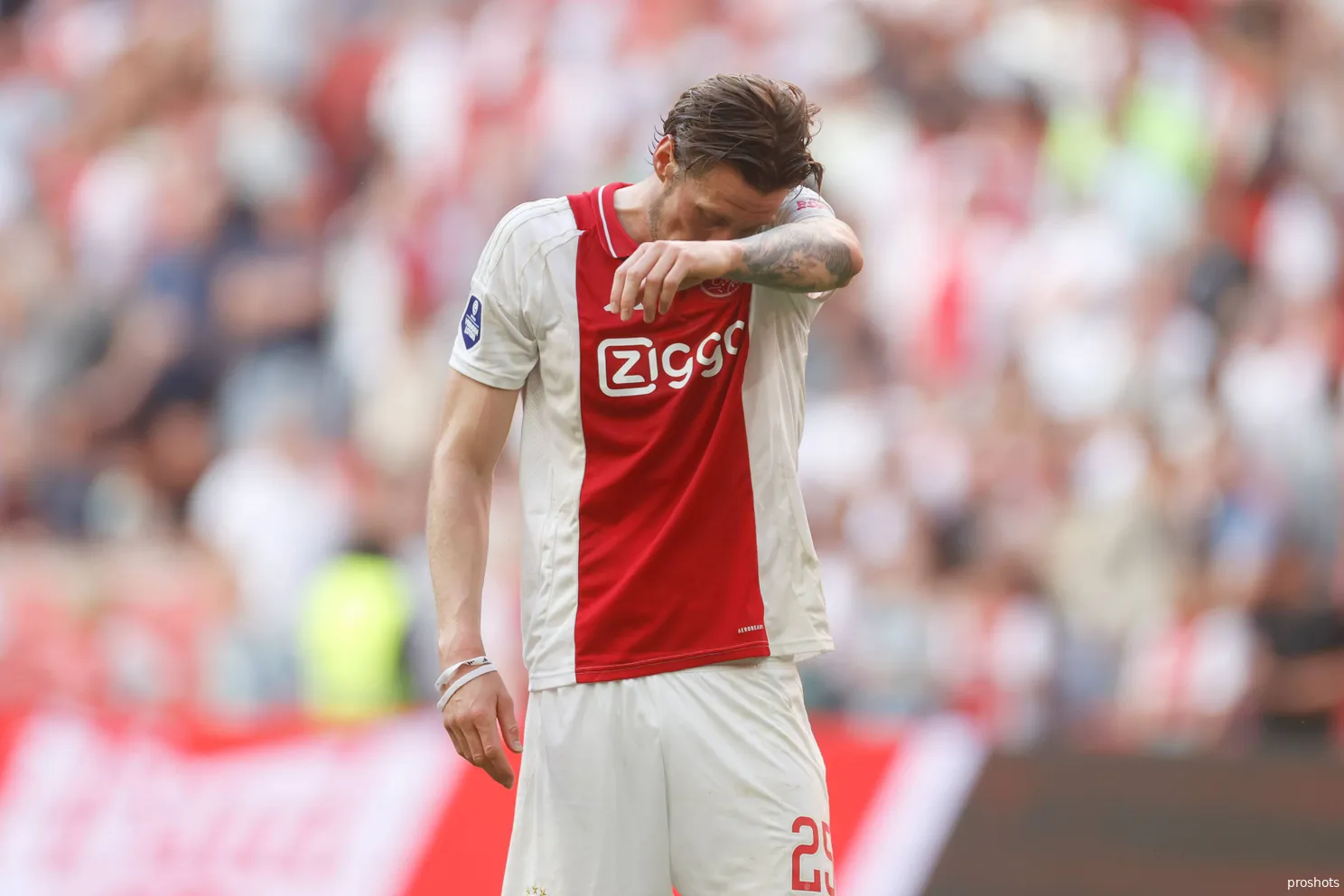 wout weghorst ajax