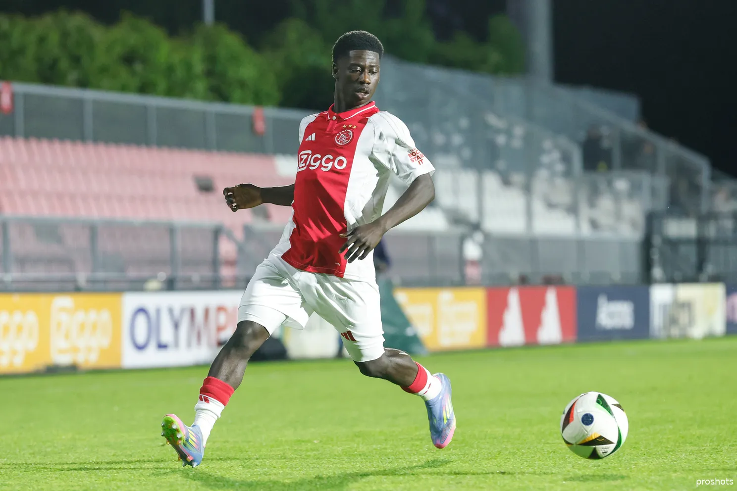 avery appiah ajax 2425