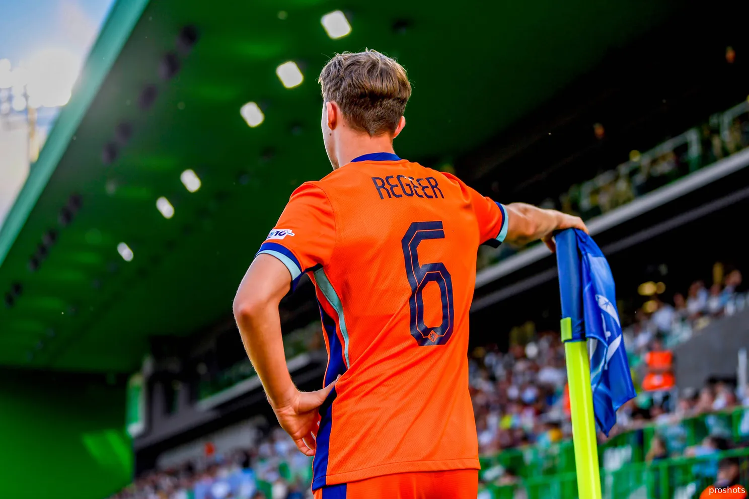 Hato bij afwezigheid van sterkhouders captain van Jong Oranje tijdens halve finale EK
