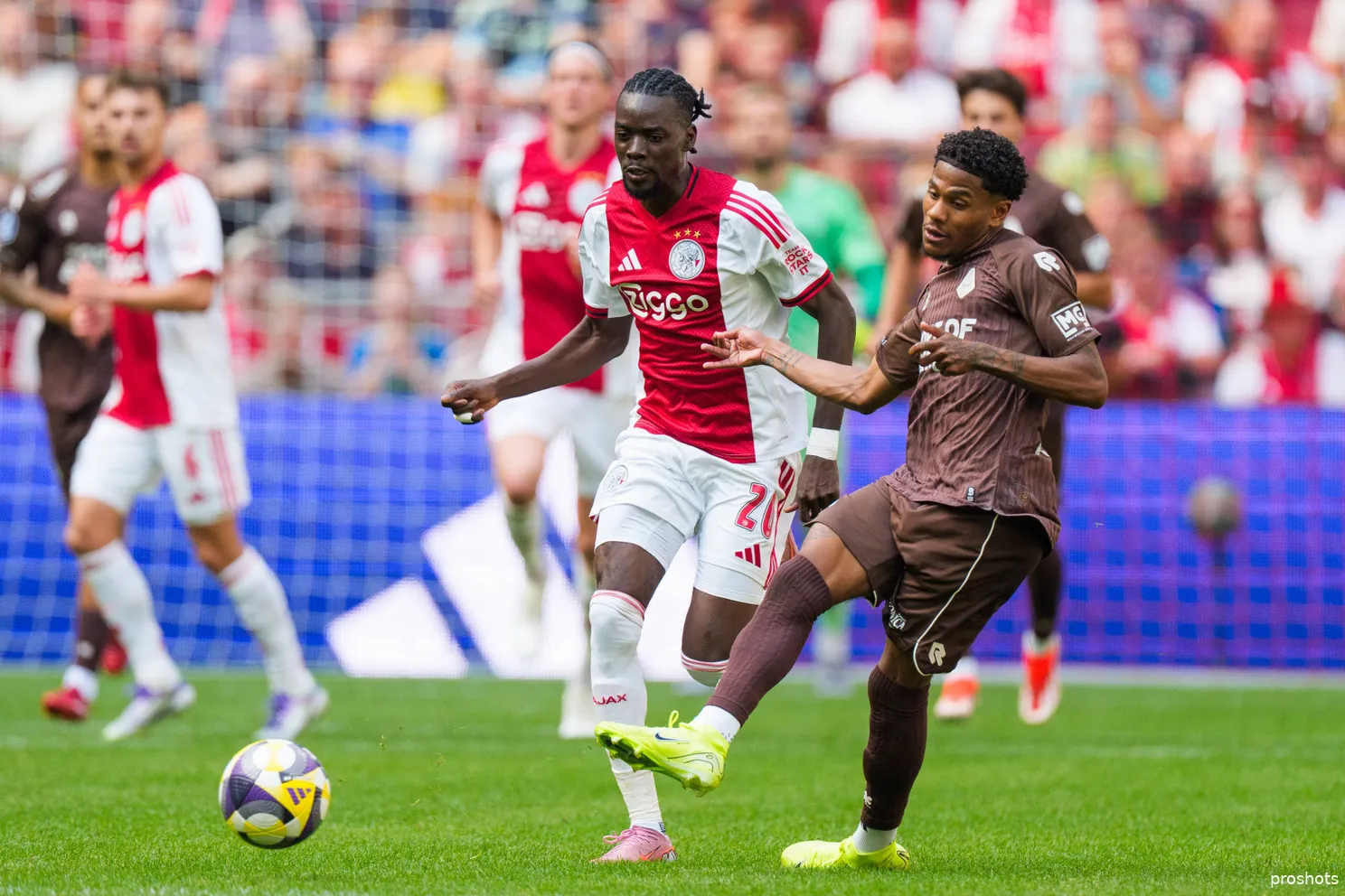 bertrand-traore-tyrese-noslina-ajax-telstar