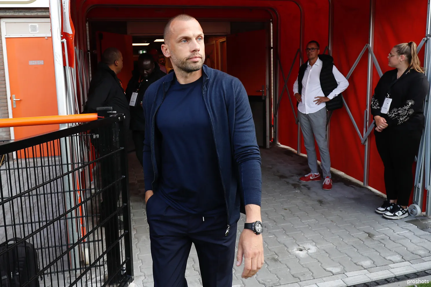 john Heitinga ajax fc volendam 25/26