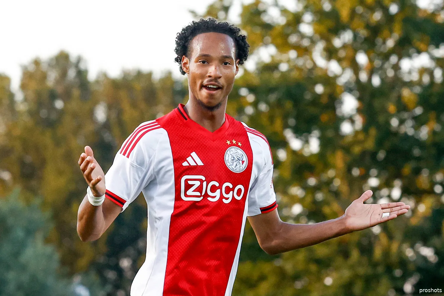 kayden-wolff-jong-ajax