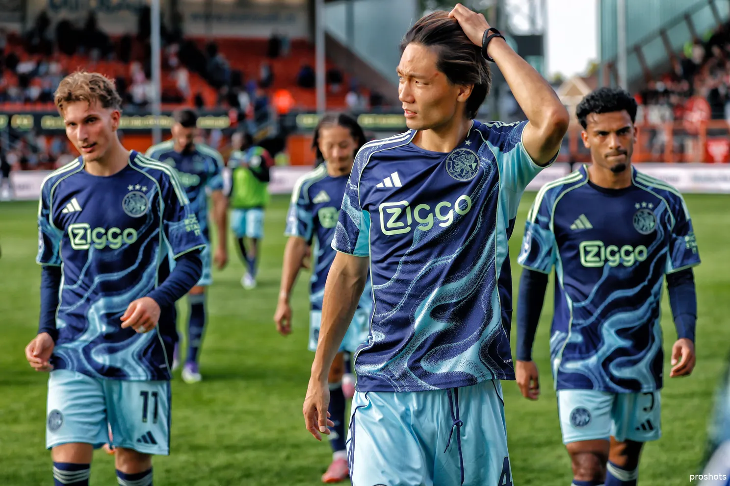 ko itakura mika godts owen wijndal ajax fc volendam