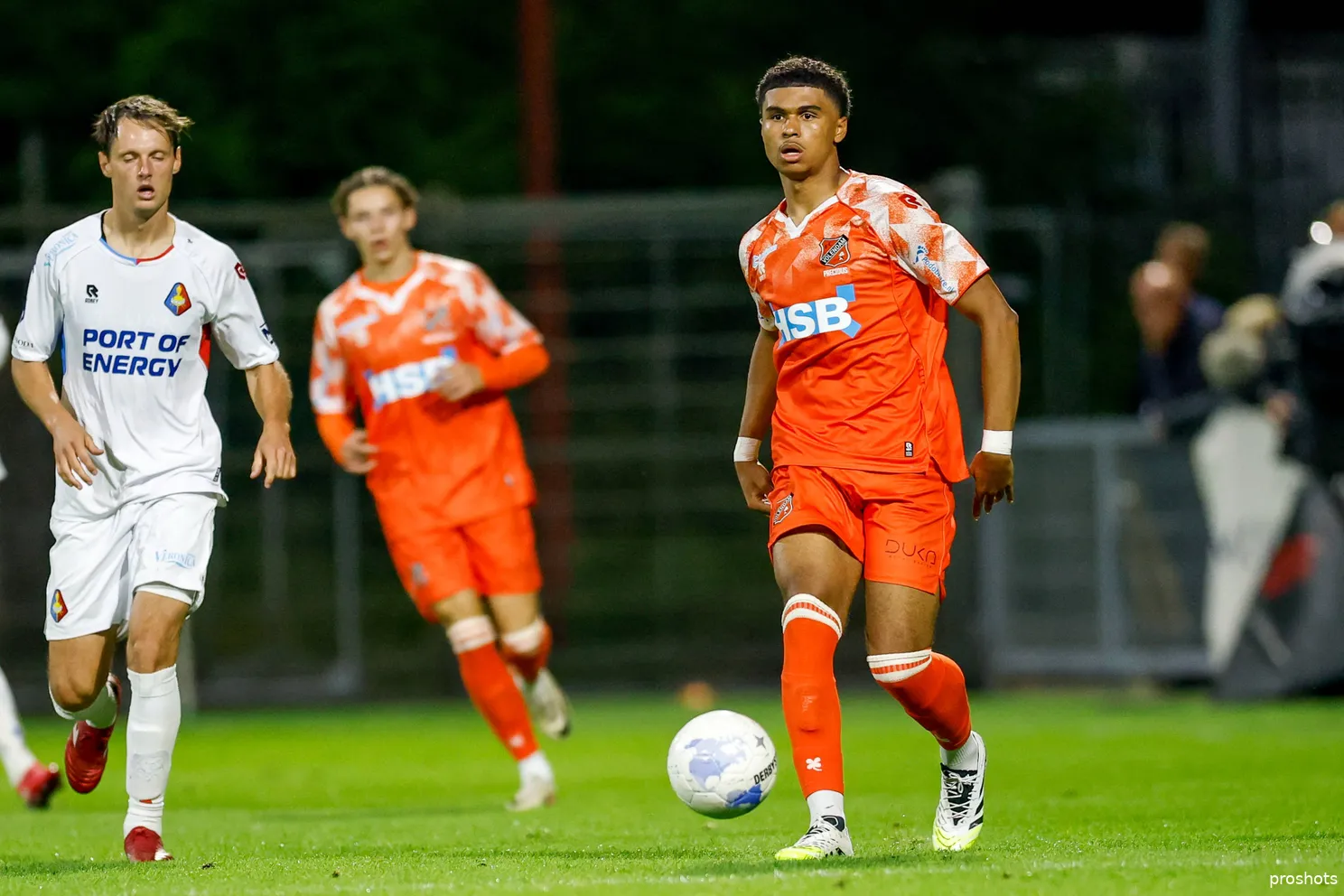 precious-ugwu-fc-volendam
