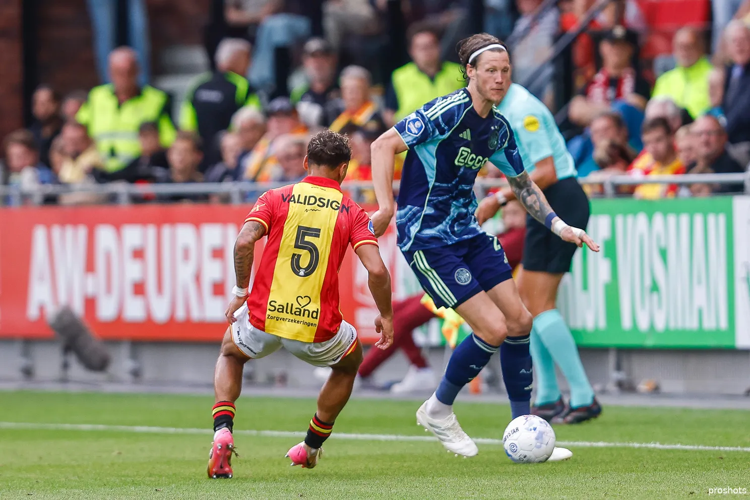 wout weghorst go ahead eagles Ajax 25/26