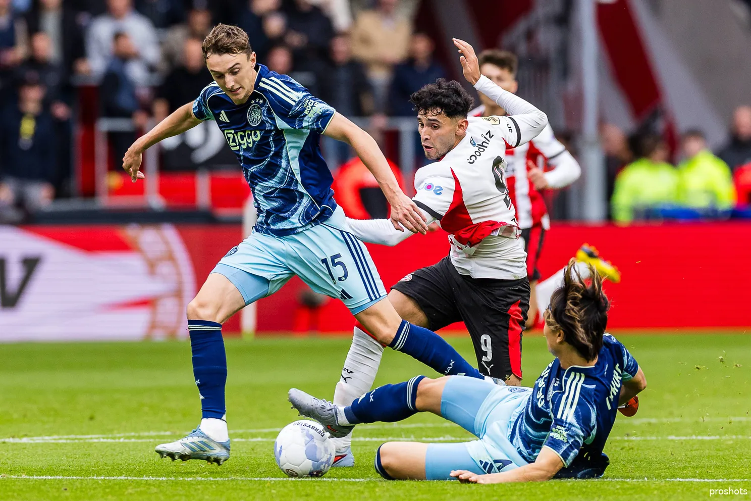 Baas-itakura-ajax-psv