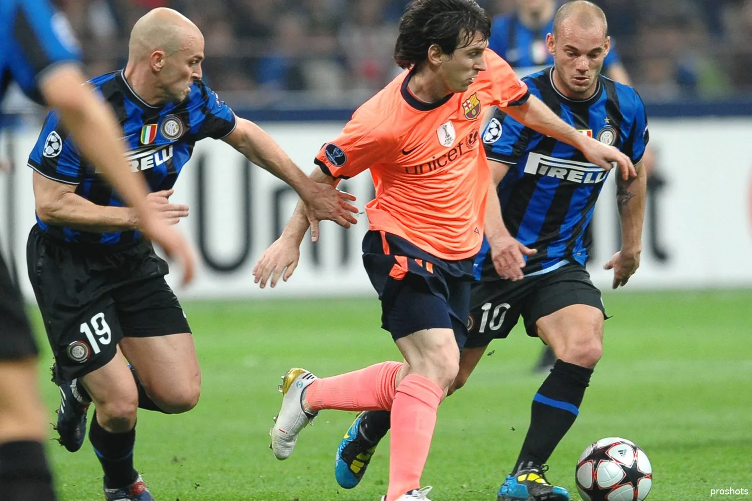 inter-fc-barcelona-wesley-sneijder