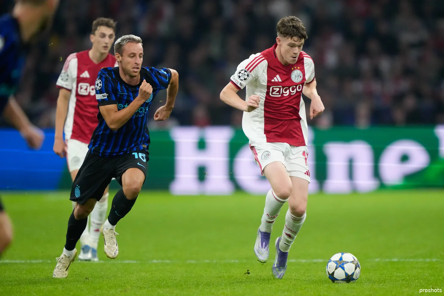 james-mcconnell-ajax-inter-champions-league