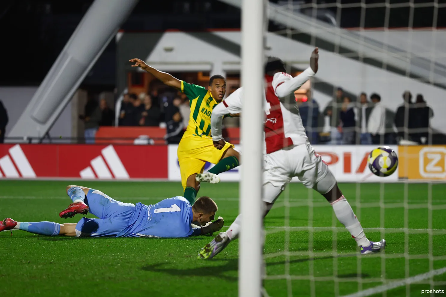 joeri-heerkens-jong-ajax