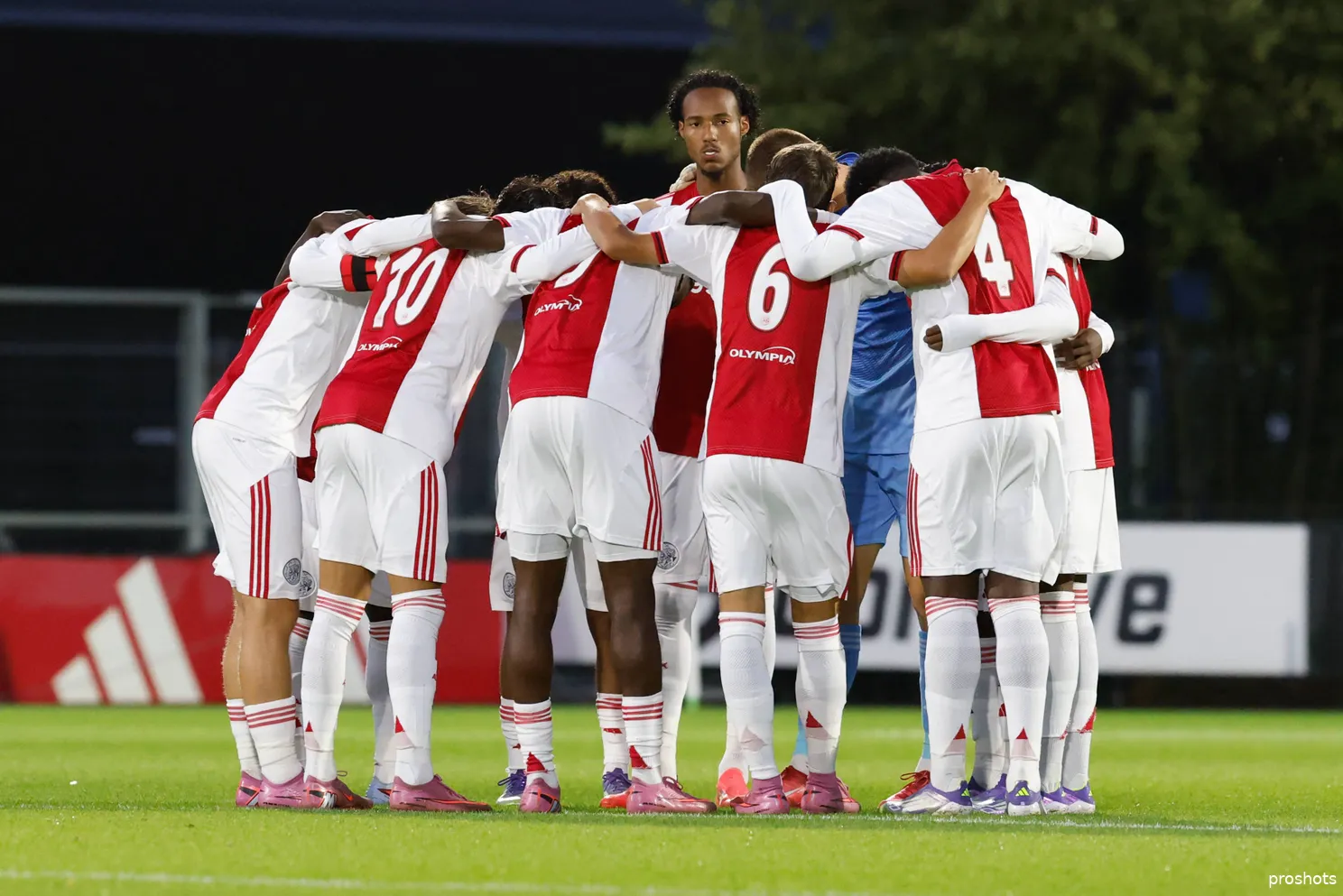 jong-ajax-keuken-kampioen-divisie