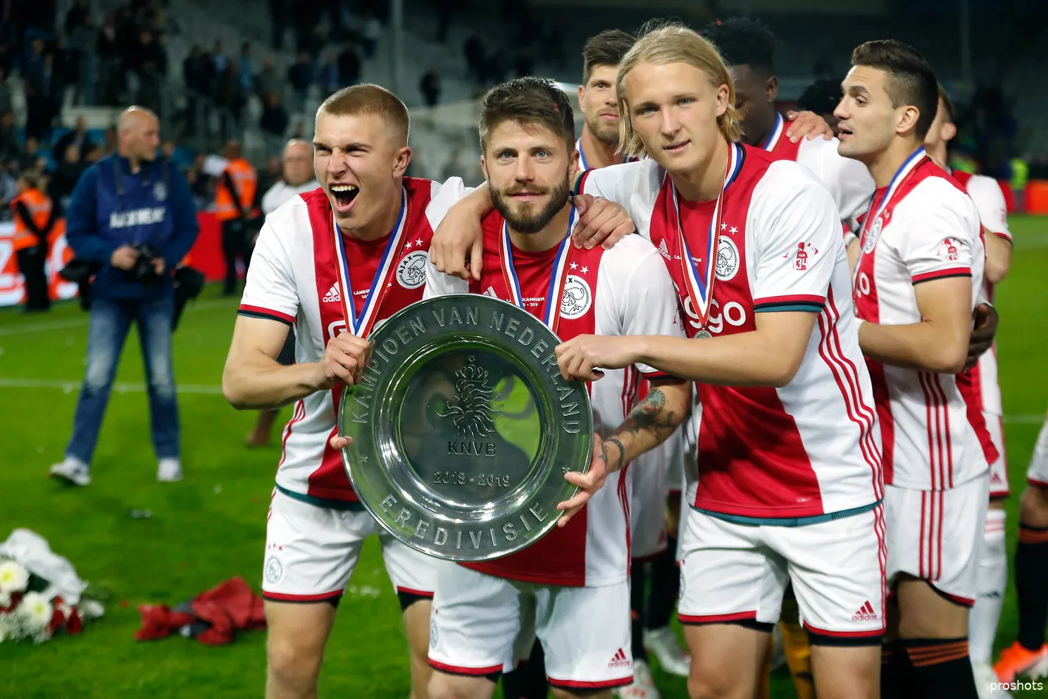 kasper-dolberg-ajax