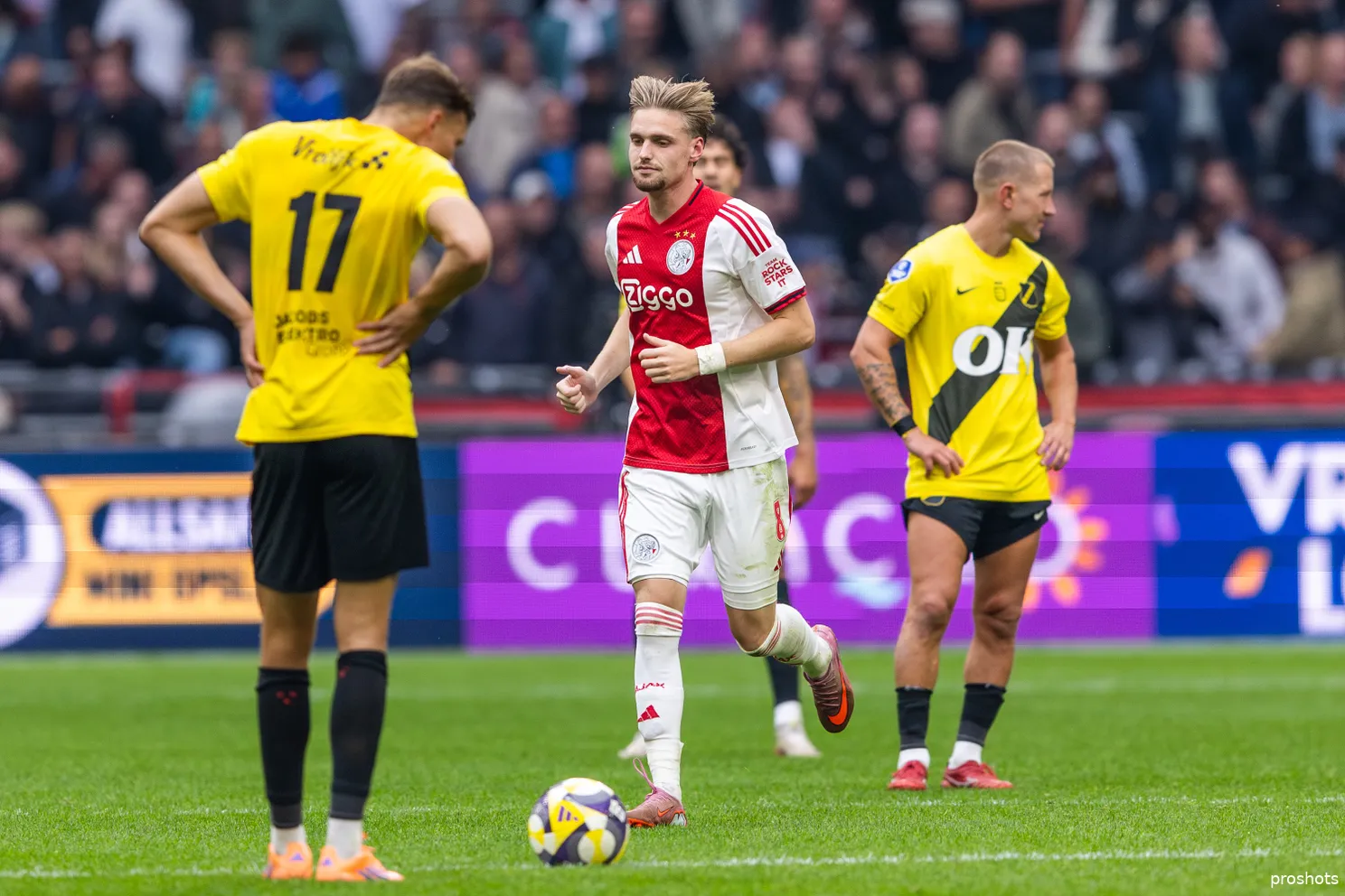 Kenneth Taylor ajax nac breda 25/26