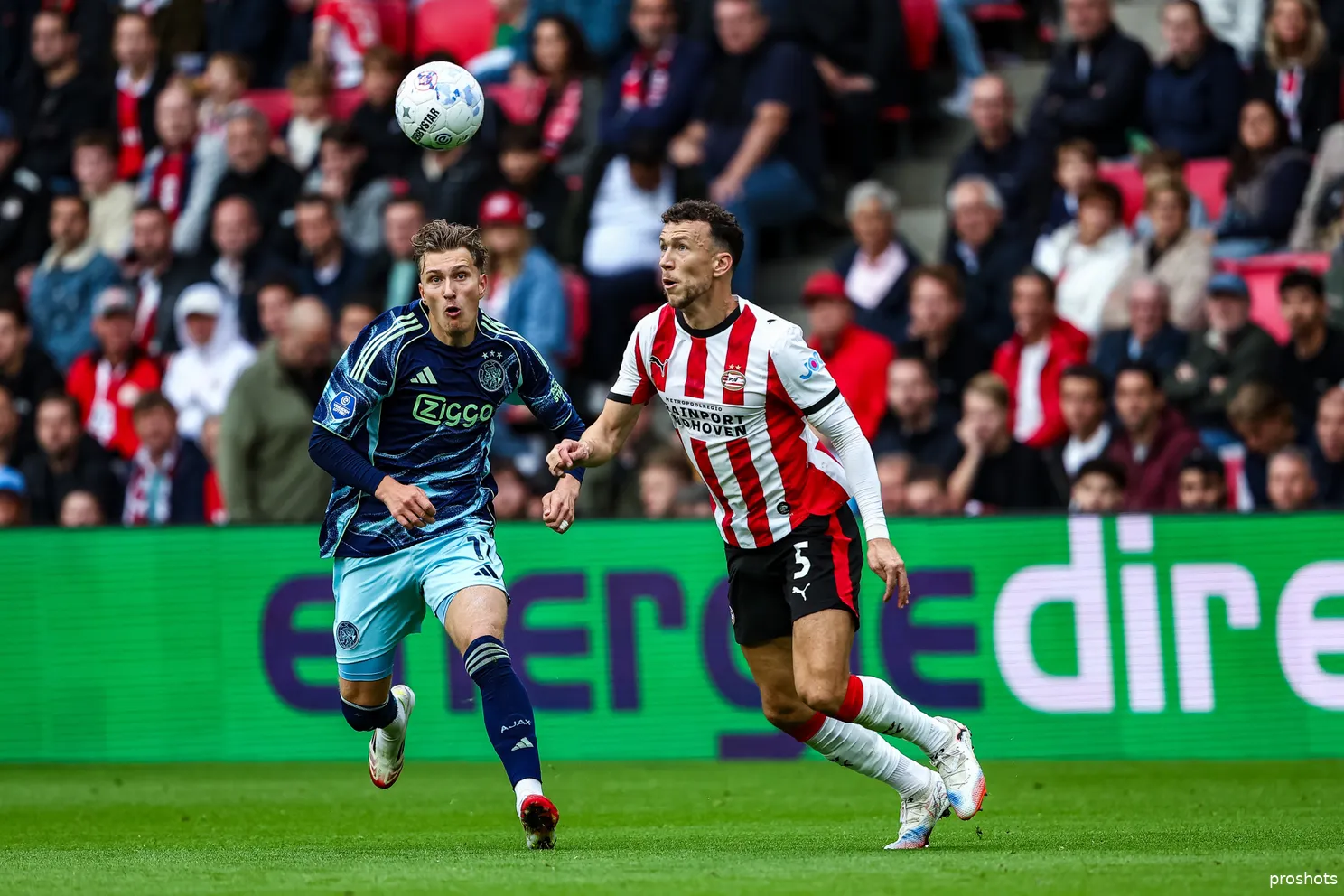 mika godts psv ajax 25/26