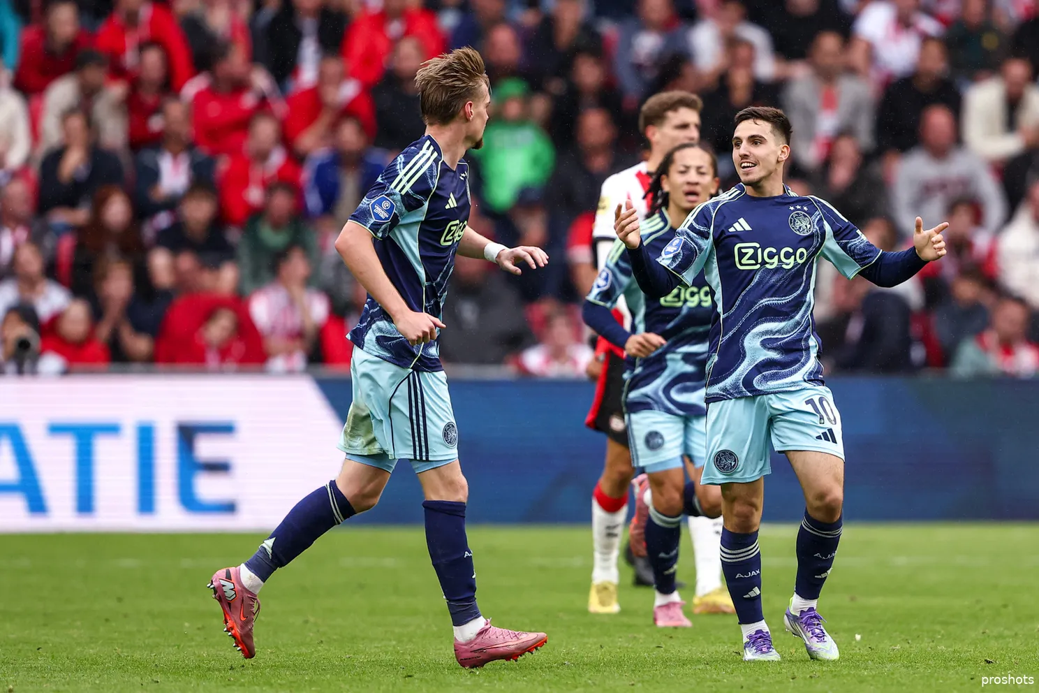 oscar gloukh kenneth taylor piv ajax 25/26