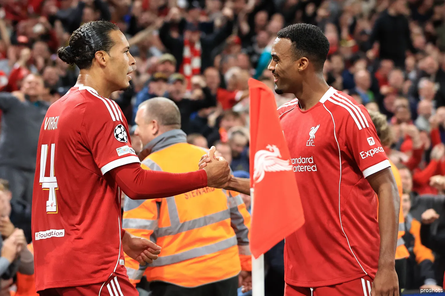 van dijk Gravenberch Liverpool