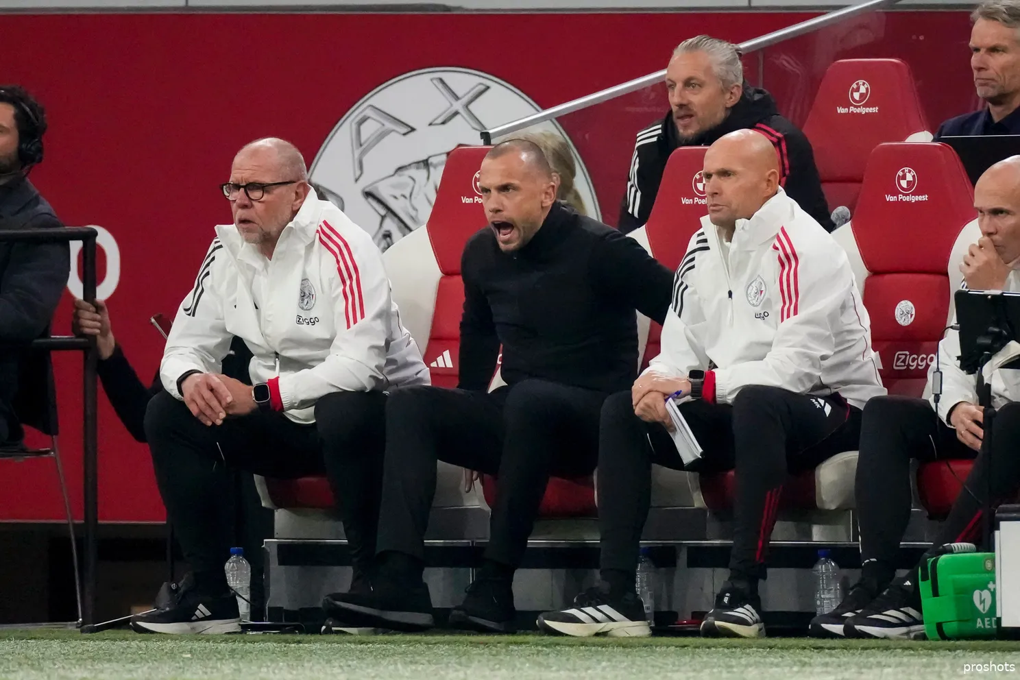 john heitinga ajax az 25/26