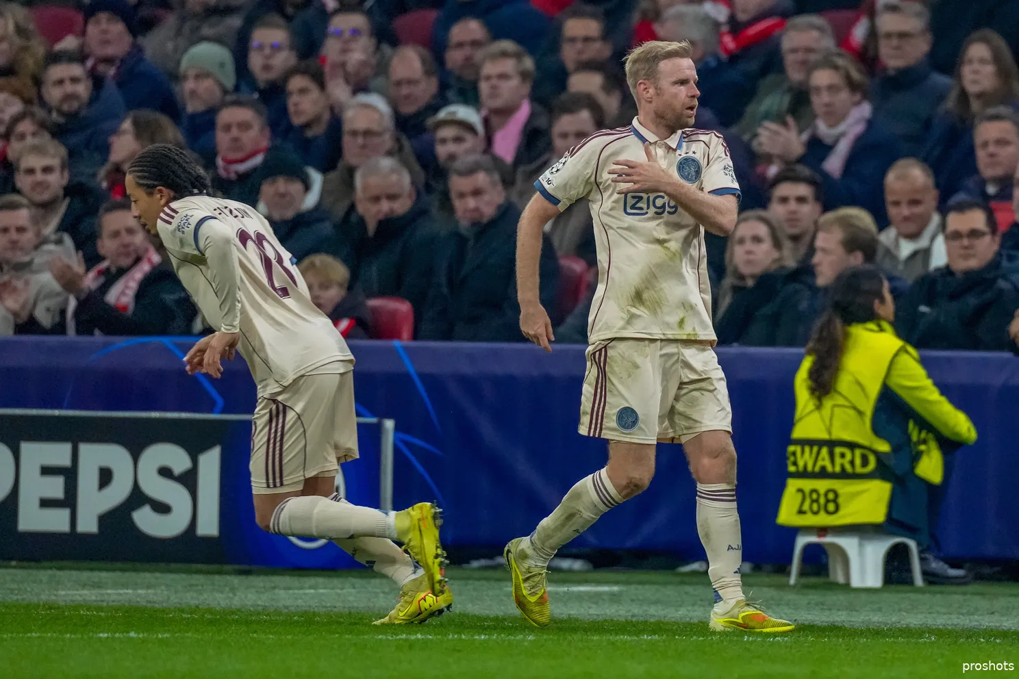 davy klaassen ajax 25/26