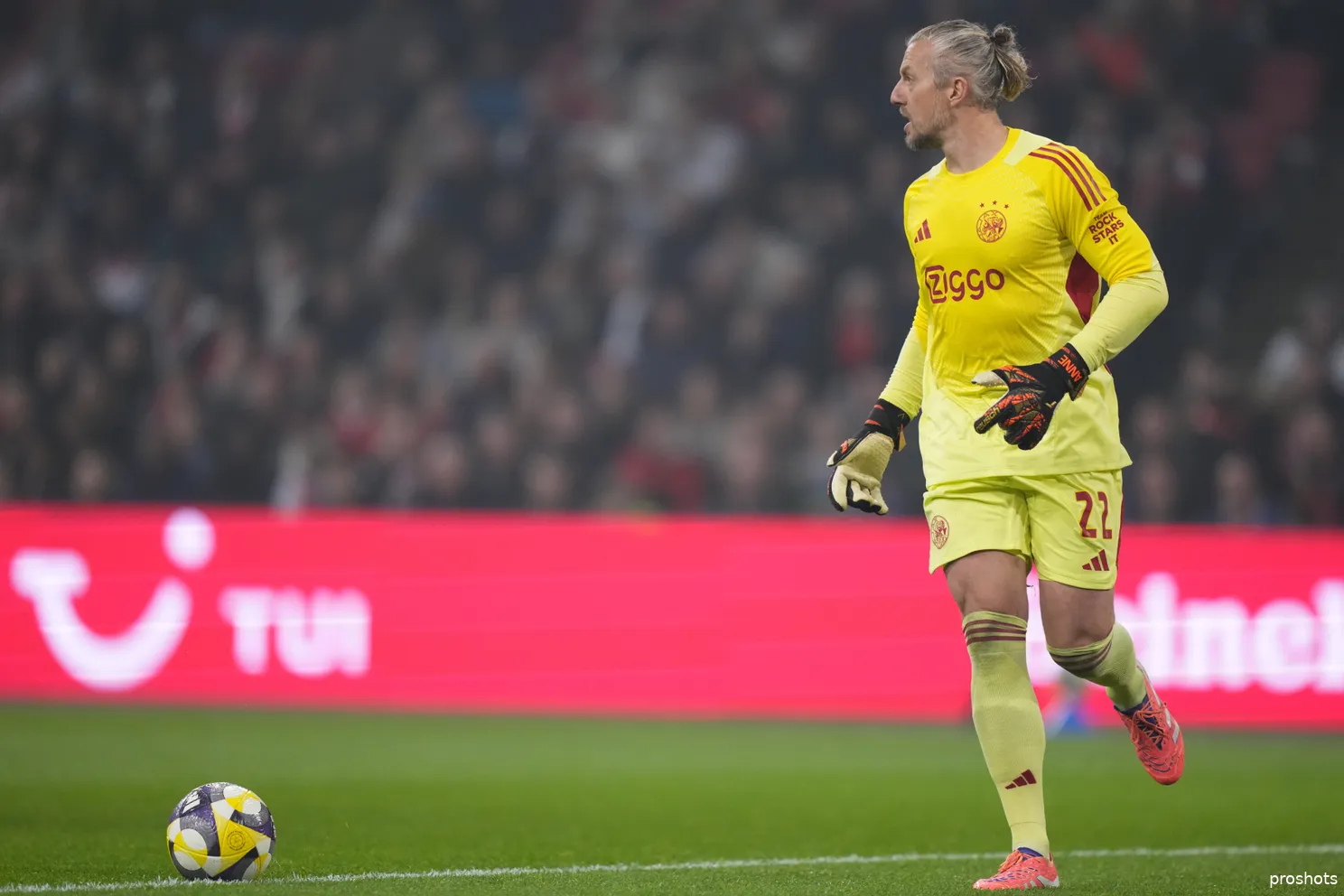 remco pasveer ajax sc Heerenveen 25/26