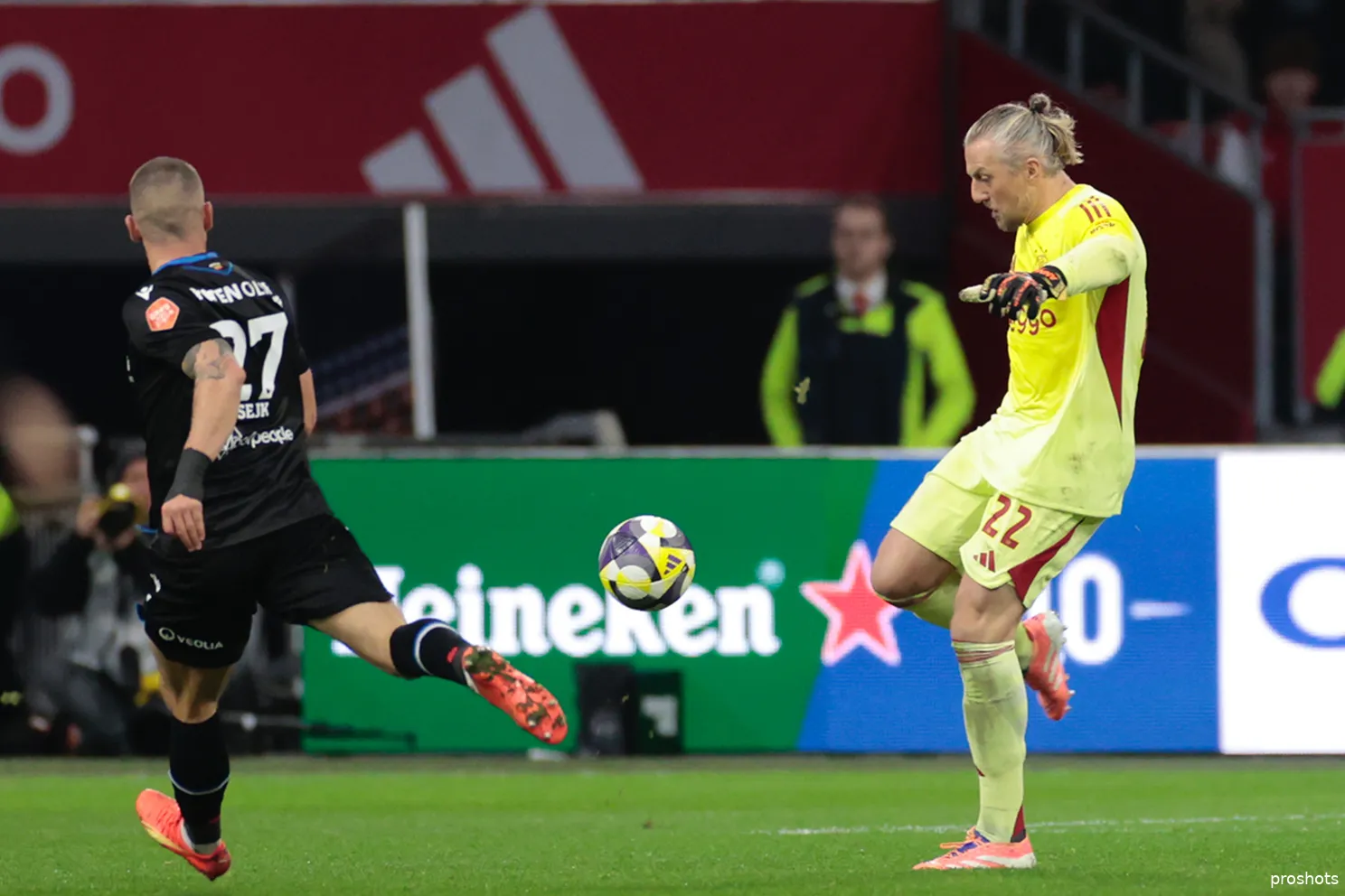 remko pasveer ajax sc Heerenveen 25/26