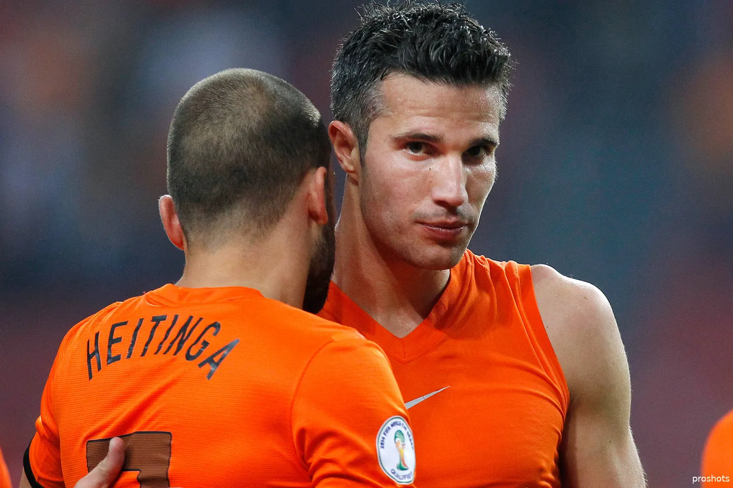robin-van-persie-john-heitinga-nederlands-elftal