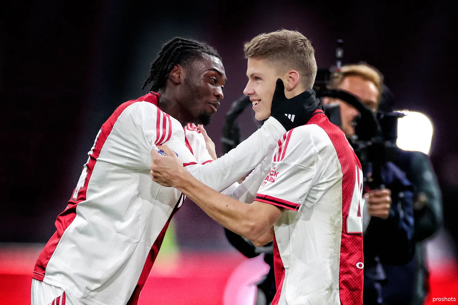 Ajax Showtime Jorthy Mokio Sean Steur