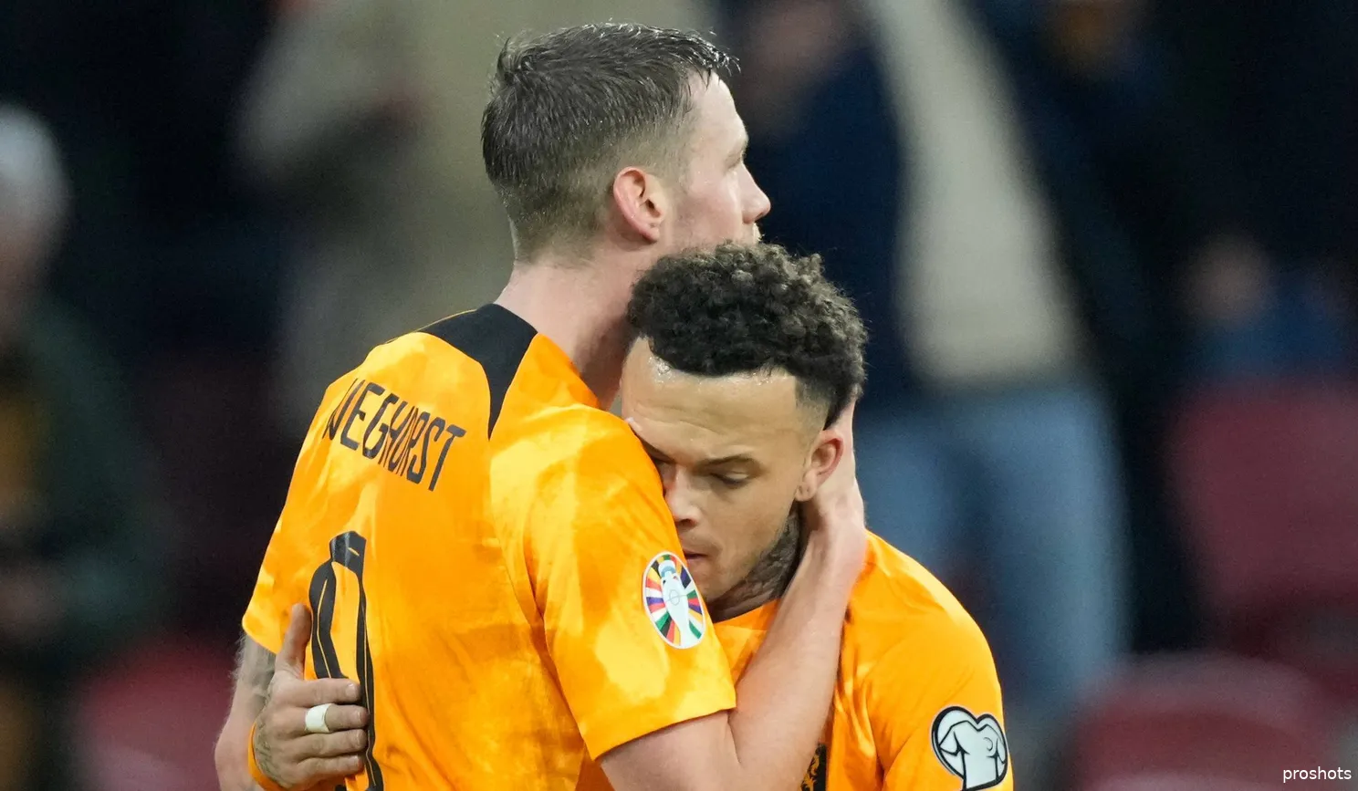 Ajax Showtime Wout Weghorst Quilindschy Hartman Nederlands Elftal