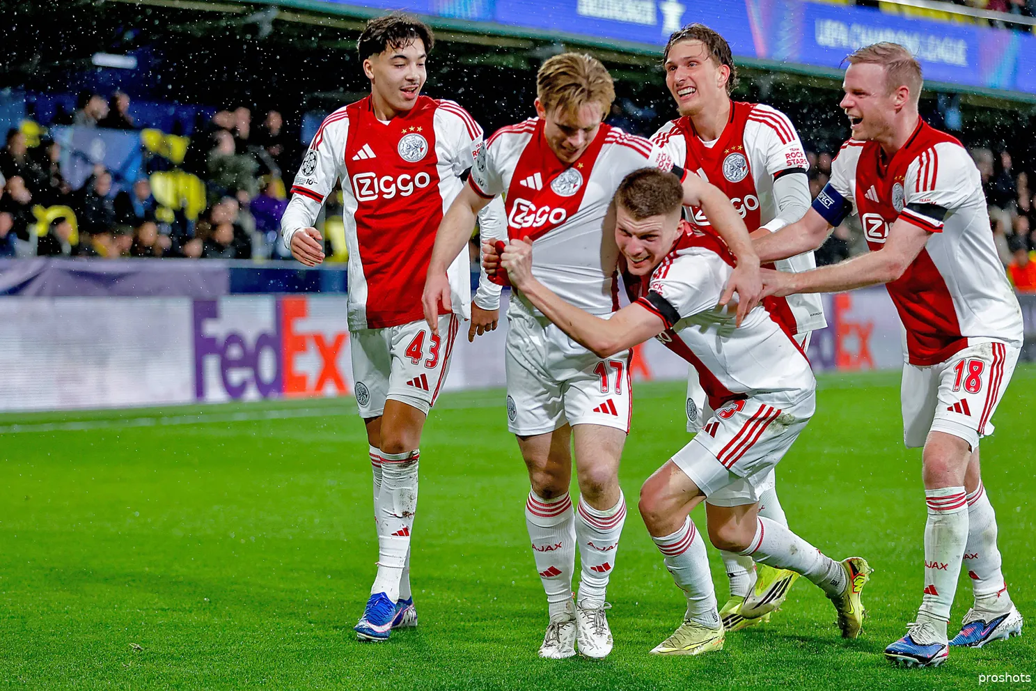Ajax Showtime Mika Godts Oliver Edvardsen Champions League