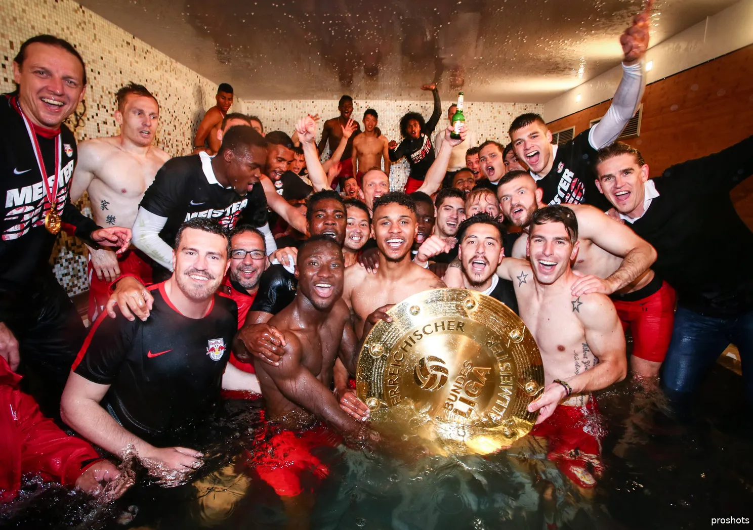 Ajax Showtime Oscar Garcia Red Bull Salzburg