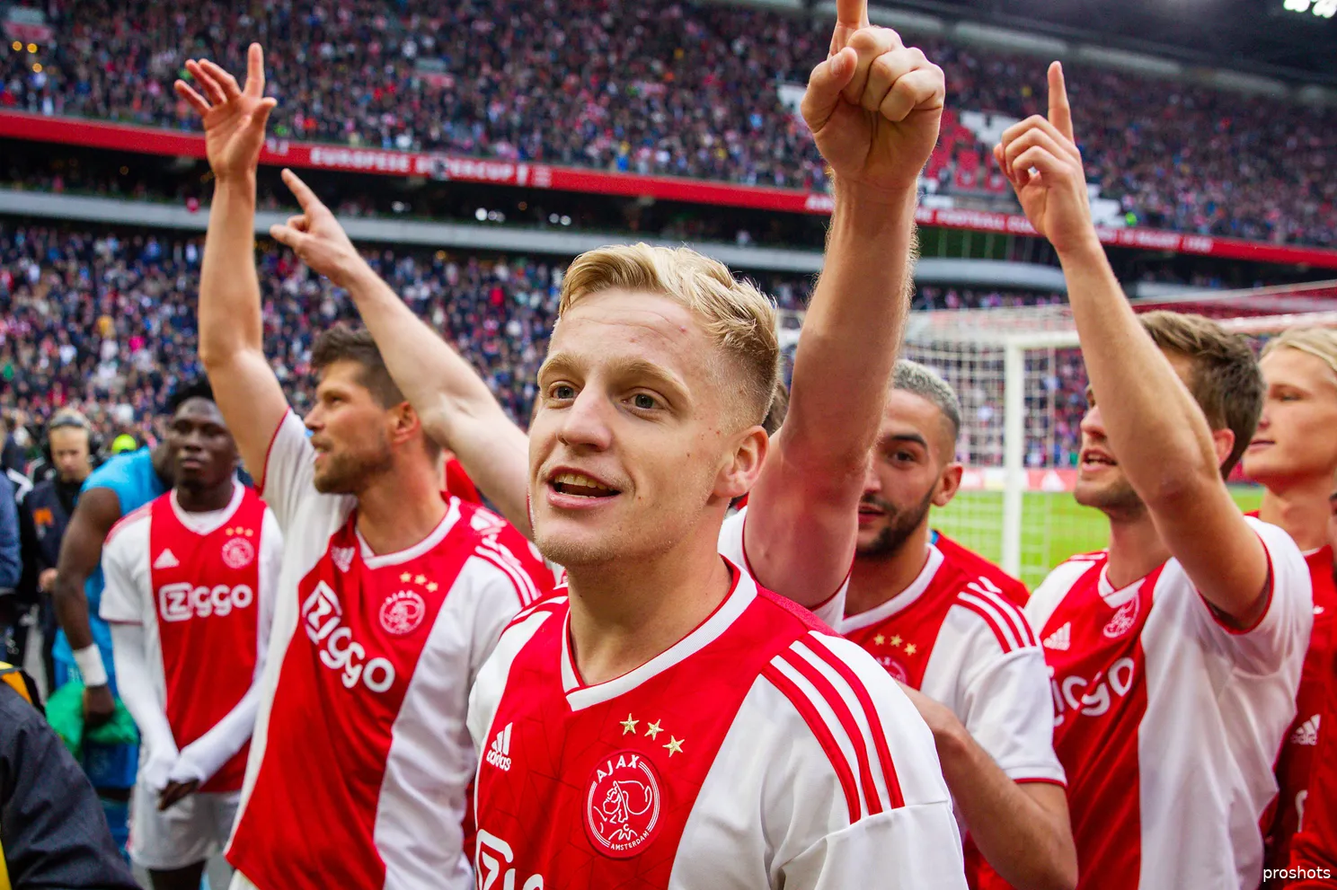 Ajax Showtime Donny Van De Beek Ajax FC Utrecht