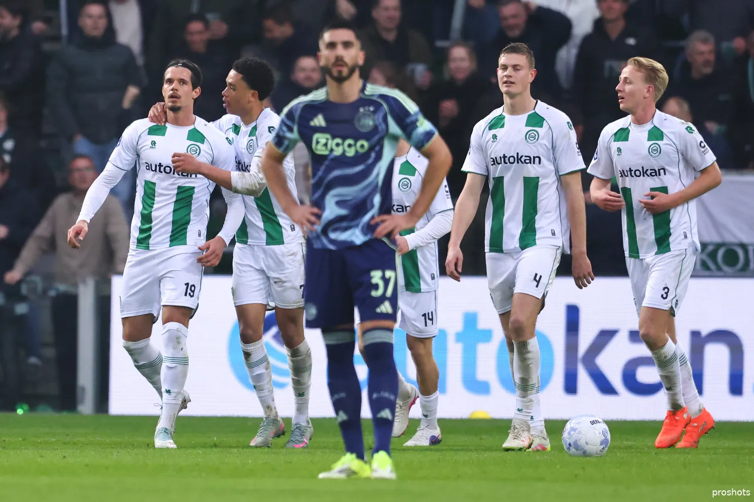 ajax showtime Josip sutalo fc groningen ajax 25/26