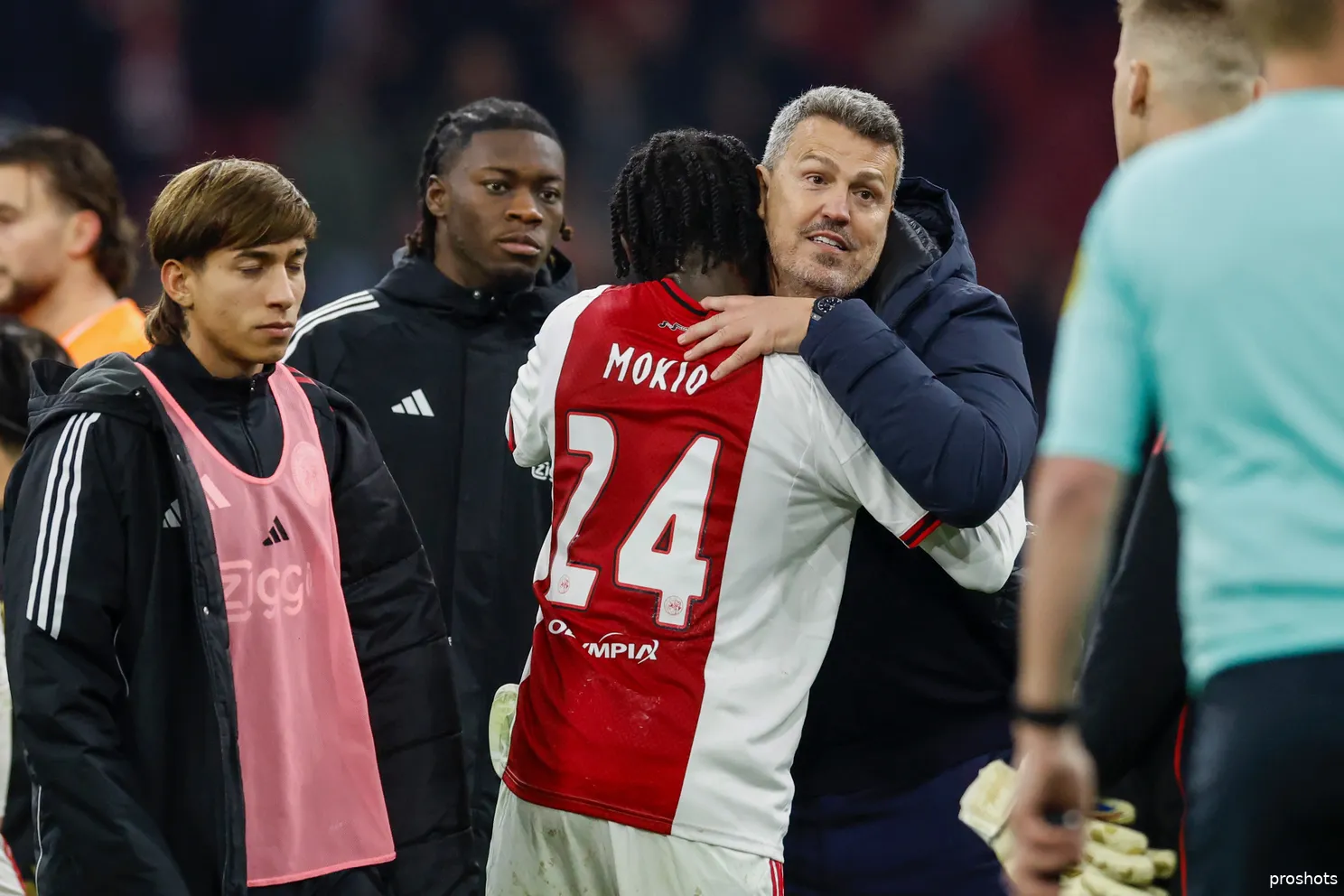 ajax showtime oscar Garcia jorthy mokio ajax SPARTA ROTTERDAM 25/26