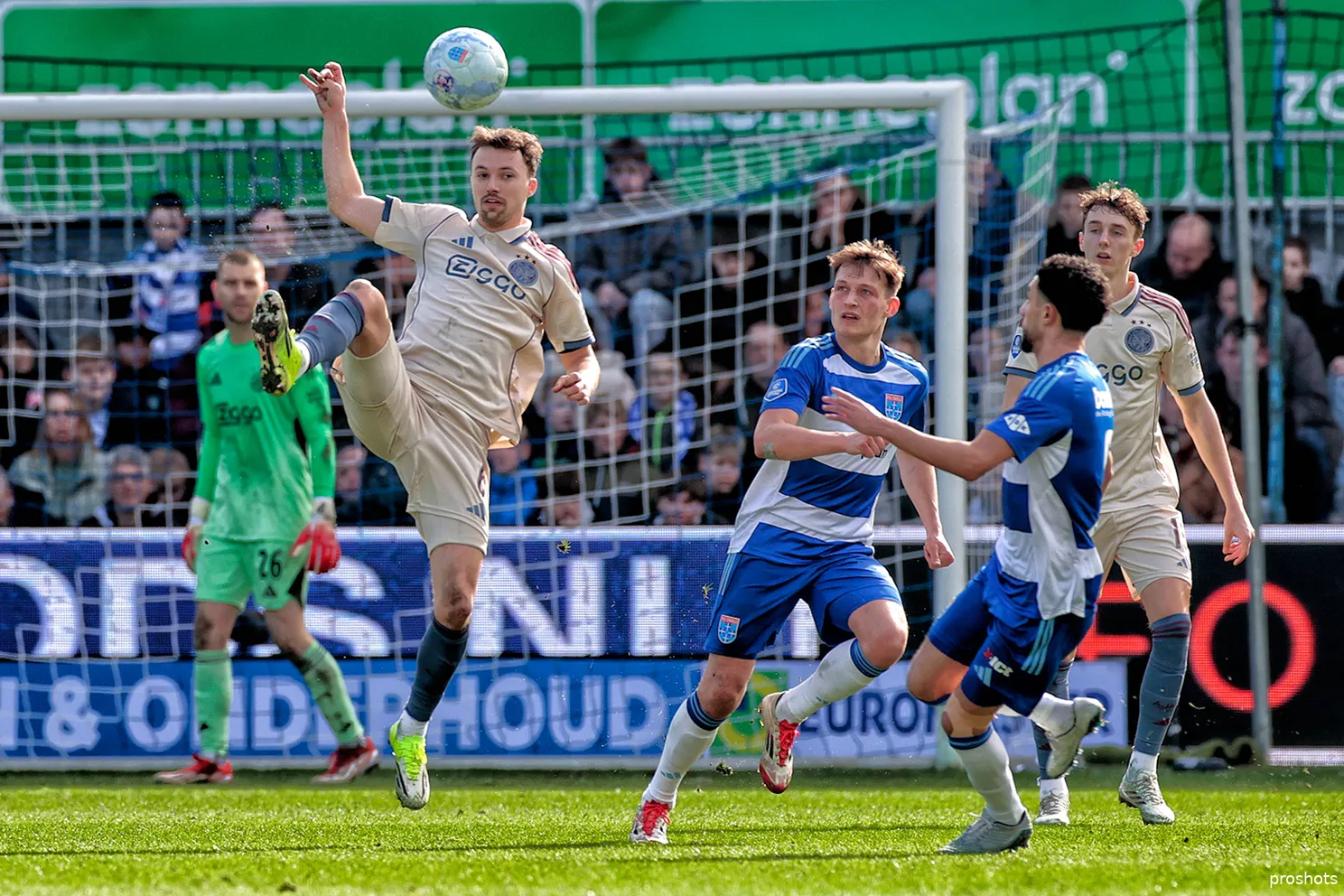 Ajax Showtime Youri Regeer PEC Zwolle Ajax