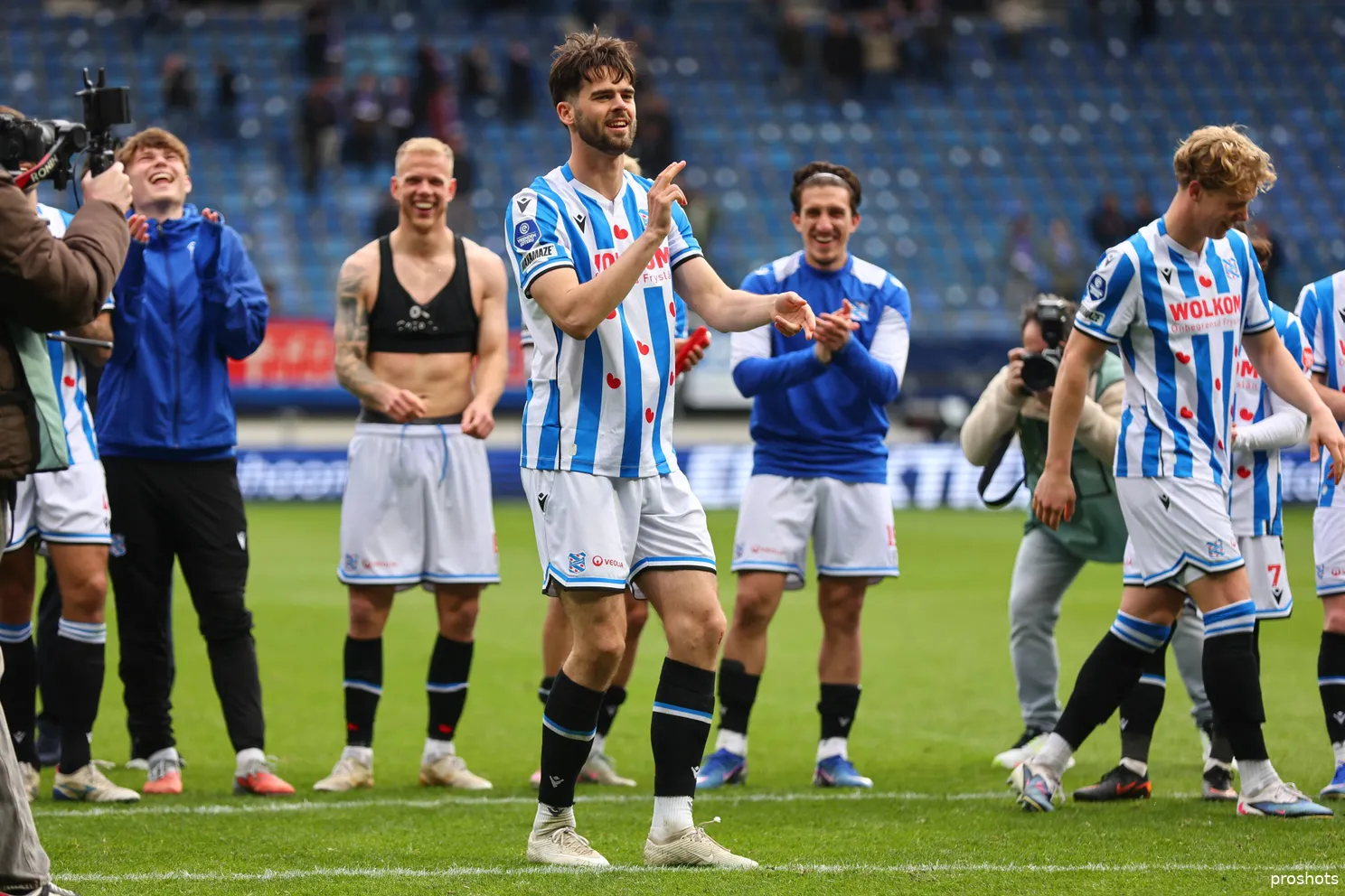 Ajax Showtime sc Heerenveen