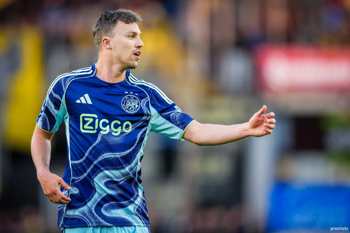 ajax showtime youri regeer nac breda ajax 25/26