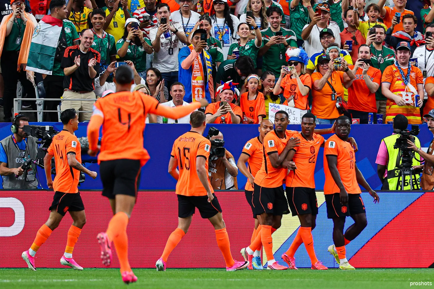 ajax showtime nederlands elftal