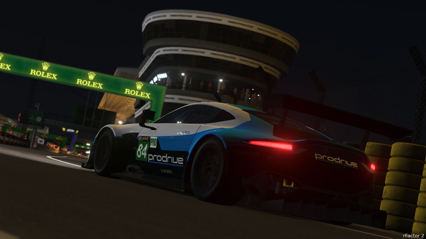Interview | Wat gebeurde er precies in Verstappens virtuele Le Mans-crash?