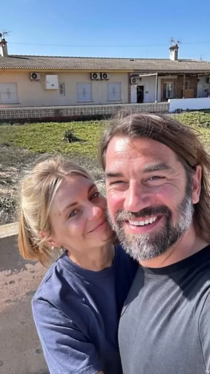 Jeroen Van Dyck, ex van Nathalie Meskens, stelt zijn nieuwe liefde voor: "We doen het rustig aan"