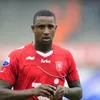 Douglas op rand van promotie met Enschedese club: "Vooral in thuiswedstrijden laten liggen"