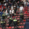 Hooligans zorgen voor minder overlast: Incidenten en stadionverboden flink gedaald