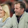 Van der Vaart ergert zich aan gedrag Ten Hag: "Hoe treurig kan het zijn?"