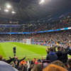 ZIEN! FC Twente-supporters gaan viraal na bezoek aan Manchester City