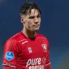 Oud-FC Twente-jeugdspeler Van Leeuwen maakt wederom transfer naar lokale rivaal